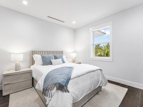 11823 Lake Shore Place, Palm Beach Gardens FL 33408