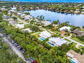 11823 Lake Shore Place, Palm Beach Gardens FL 33408