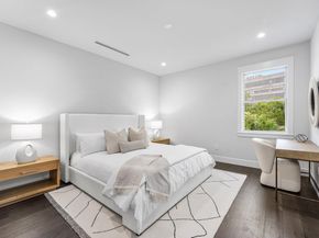 11823 Lake Shore Place, Palm Beach Gardens FL 33408