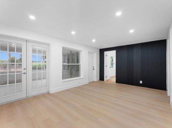 1891 Ridge Road, North Palm Beach FL 33408