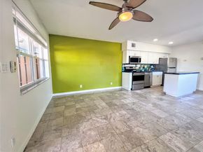 758 NE 13th Ct 1, Fort Lauderdale FL 33304