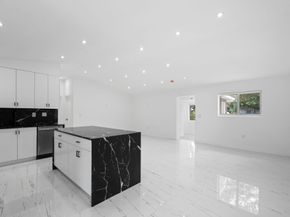 823 SW 27th St, Fort Lauderdale FL 33315