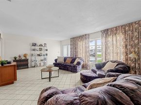 8604 NW 57th Ct, Tamarac FL 33321