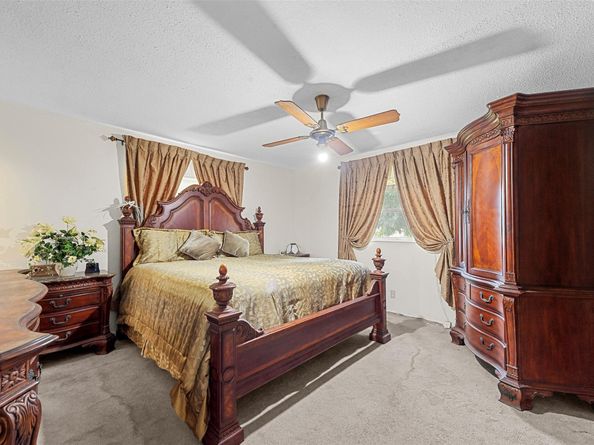 8604 NW 57th Ct, Tamarac FL 33321