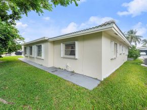 8604 NW 57th Ct, Tamarac FL 33321