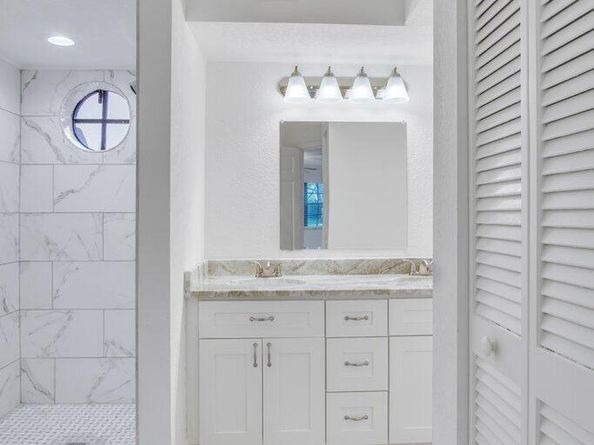 17388 Boca Club Boulevard 201, Boca Raton FL 33487