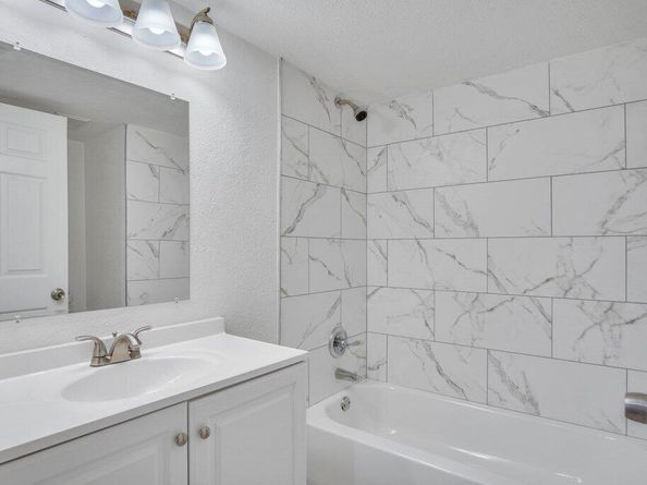 17388 Boca Club Boulevard 201, Boca Raton FL 33487