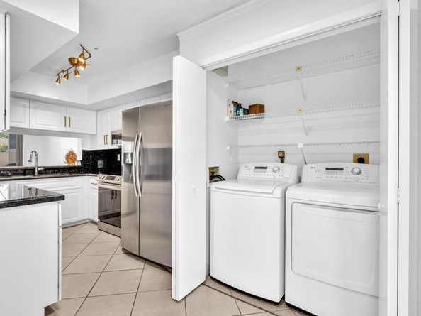 7903 NW 7th Ct, Plantation FL 33324