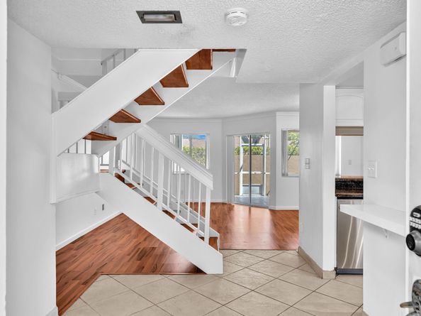 7903 NW 7th Ct, Plantation FL 33324