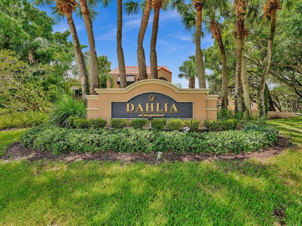 7903 NW 7th Ct, Plantation FL 33324