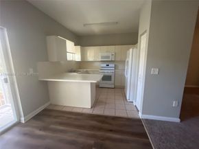 2731 NE 3rd Drive 203, Homestead FL 33033