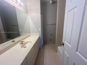 2731 NE 3rd Drive 203, Homestead FL 33033