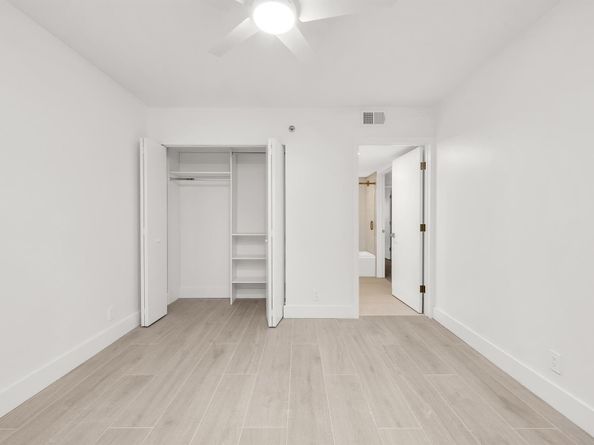 7290 Kinghurst Drive 102, Delray Beach FL 33446