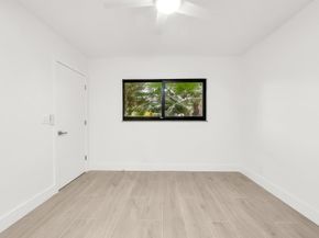 7290 Kinghurst Drive 102, Delray Beach FL 33446