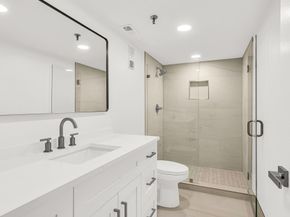 7290 Kinghurst Drive 102, Delray Beach FL 33446