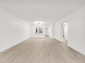 7290 Kinghurst Drive 102, Delray Beach FL 33446