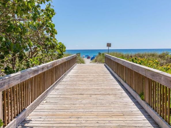 825 Egret Circle 308, Delray Beach FL 33444