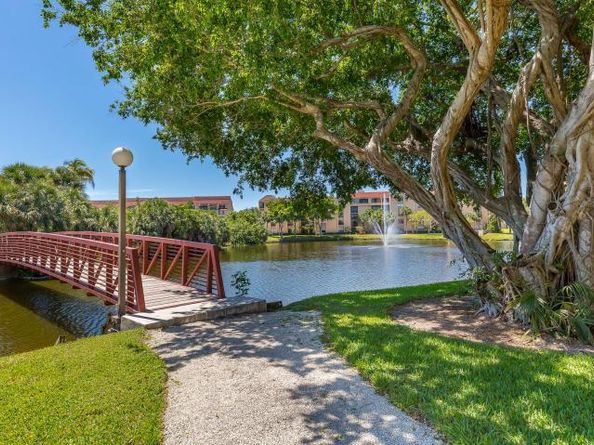 825 Egret Circle 308, Delray Beach FL 33444