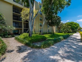 825 Egret Circle 308, Delray Beach FL 33444
