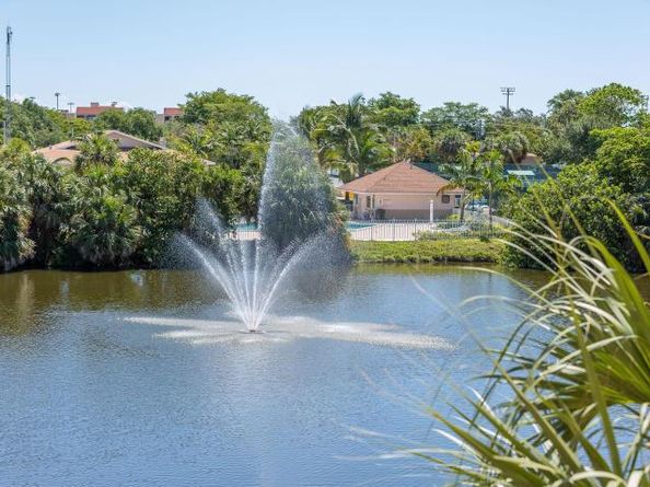 825 Egret Circle 308, Delray Beach FL 33444