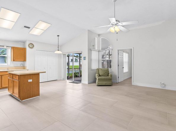 2239 Soundings Court, Greenacres FL 33413