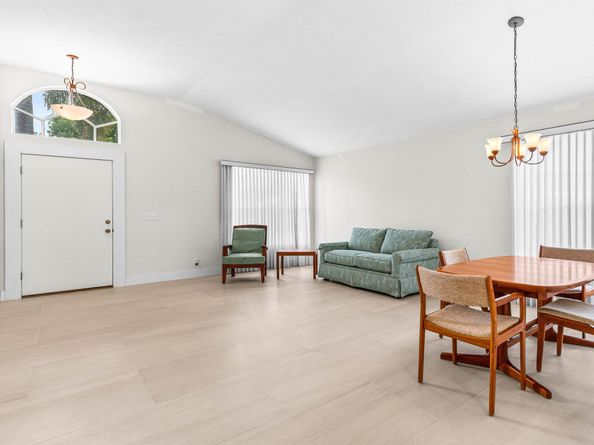 2239 Soundings Court, Greenacres FL 33413