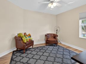 21383 Falls Ridge Way, Boca Raton FL 33428