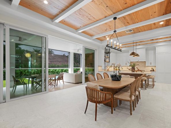 1114 Vista Del Mar Drive N, Delray Beach FL 33483