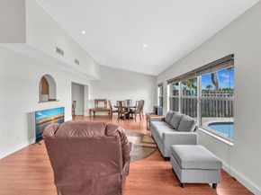 3218 W Buena Vista Dr, Margate FL 33063