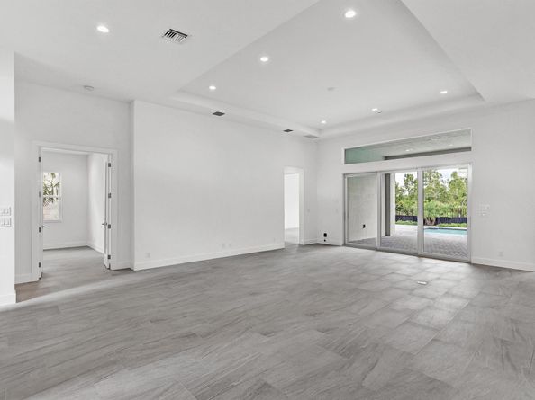 10104 Timber Creek Way, Palm Beach Gardens FL 33412