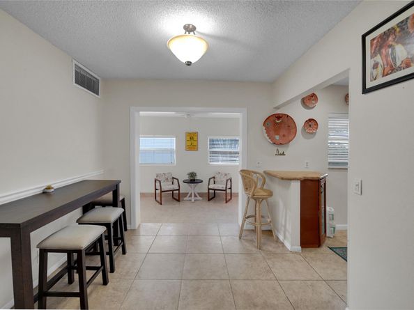 2617 SW Natura Ave, Deerfield Beach FL 33441
