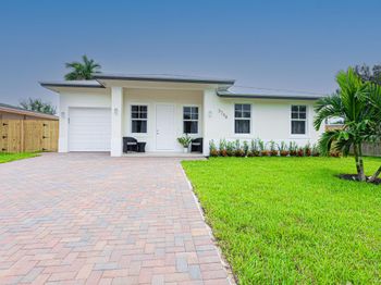 3798 Coconut Road