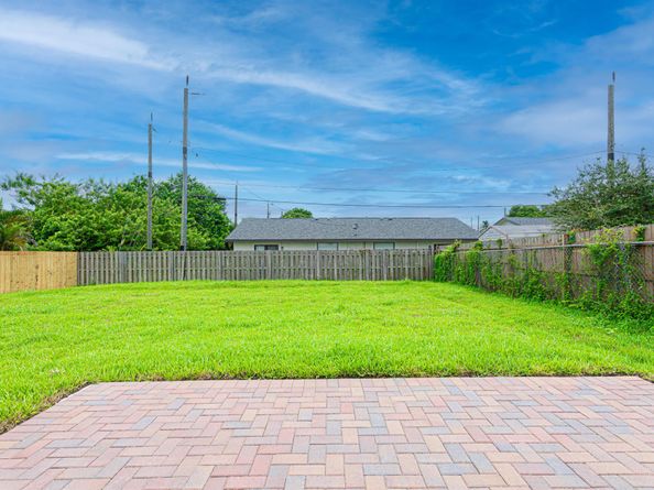 3798 Coconut Road, Palm Springs FL 33461