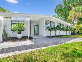 7512 W Lake Drive, Lake Clarke Shores FL 33406