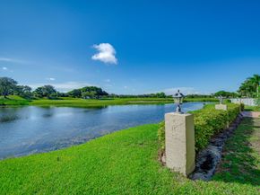 12422 Classic Dr, Coral Springs FL 33071