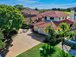 12422 Classic Dr, Coral Springs FL 33071