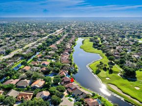 12422 Classic Dr, Coral Springs FL 33071