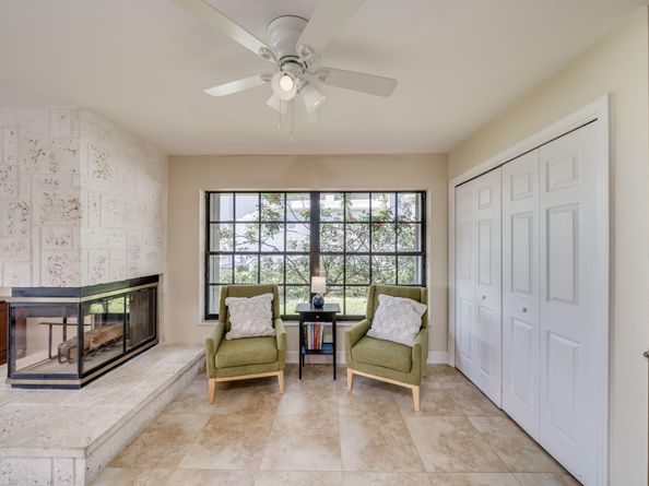 12422 Classic Dr, Coral Springs FL 33071
