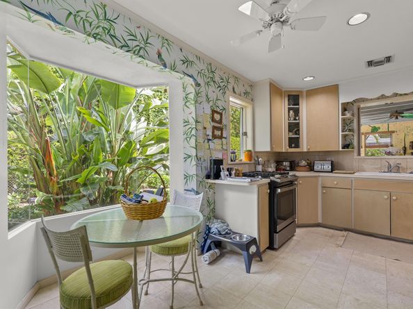 241 Via Linda, Palm Beach FL 33480