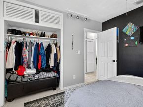 7641 NW 6th Ct, Pembroke Pines FL 33024