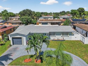 7641 NW 6th Ct, Pembroke Pines FL 33024