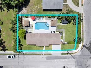 2301 Ridgeway Avenue, West Palm Beach FL 33401