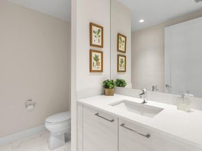 1 Water Club Way 402, North Palm Beach FL 33408