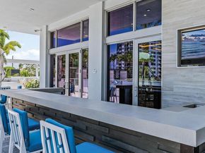 1 Water Club Way 402, North Palm Beach FL 33408