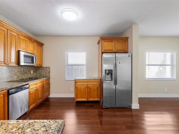 1512 SW 106th Ave, Pembroke Pines FL 33025