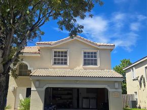 1512 SW 106th Ave, Pembroke Pines FL 33025