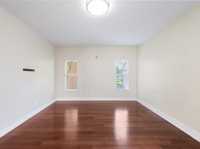 1512 SW 106th Ave, Pembroke Pines FL 33025