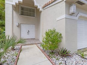 1512 SW 106th Ave, Pembroke Pines FL 33025