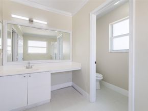 1512 SW 106th Ave, Pembroke Pines FL 33025