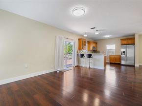 1512 SW 106th Ave, Pembroke Pines FL 33025